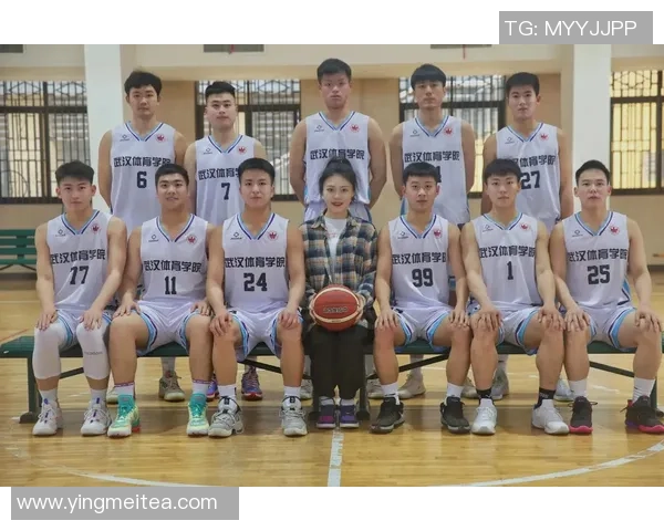 赛后分析：武汉篮球队与杭州篮球队的战术对决与技术细节探讨